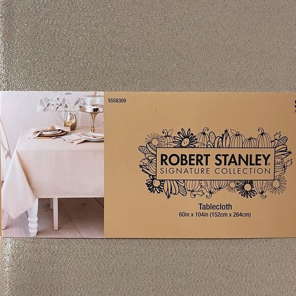 NWT Gold Champagne Shimmer Tablecloth 60" x 104" - Picture 1 of 4